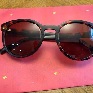 Humps Optics Globe Trotter Series- Tortoise Shell Round Sunglasses